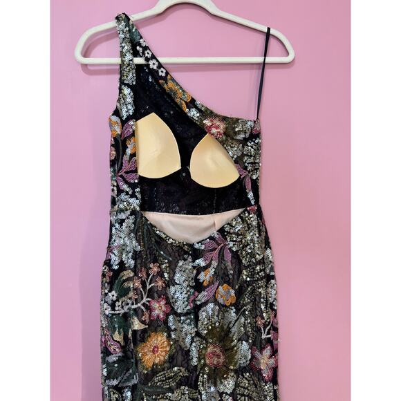 Mac Duggal Floral Embellished One Shoulder Dress Size 2 STYLE 49574 - Picture 6 of 7